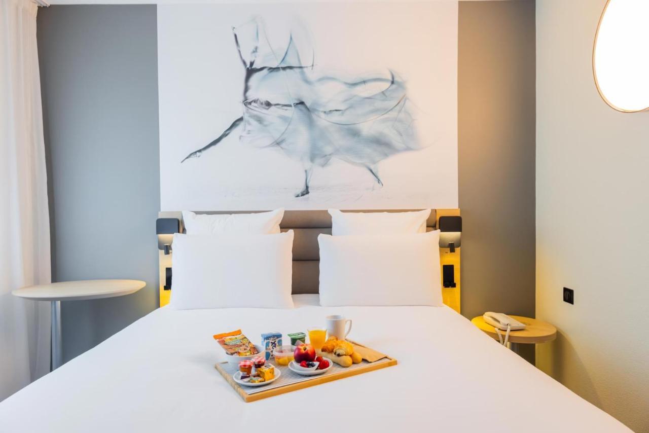 Mercure Paris Massy Gare Tgv Exterior foto