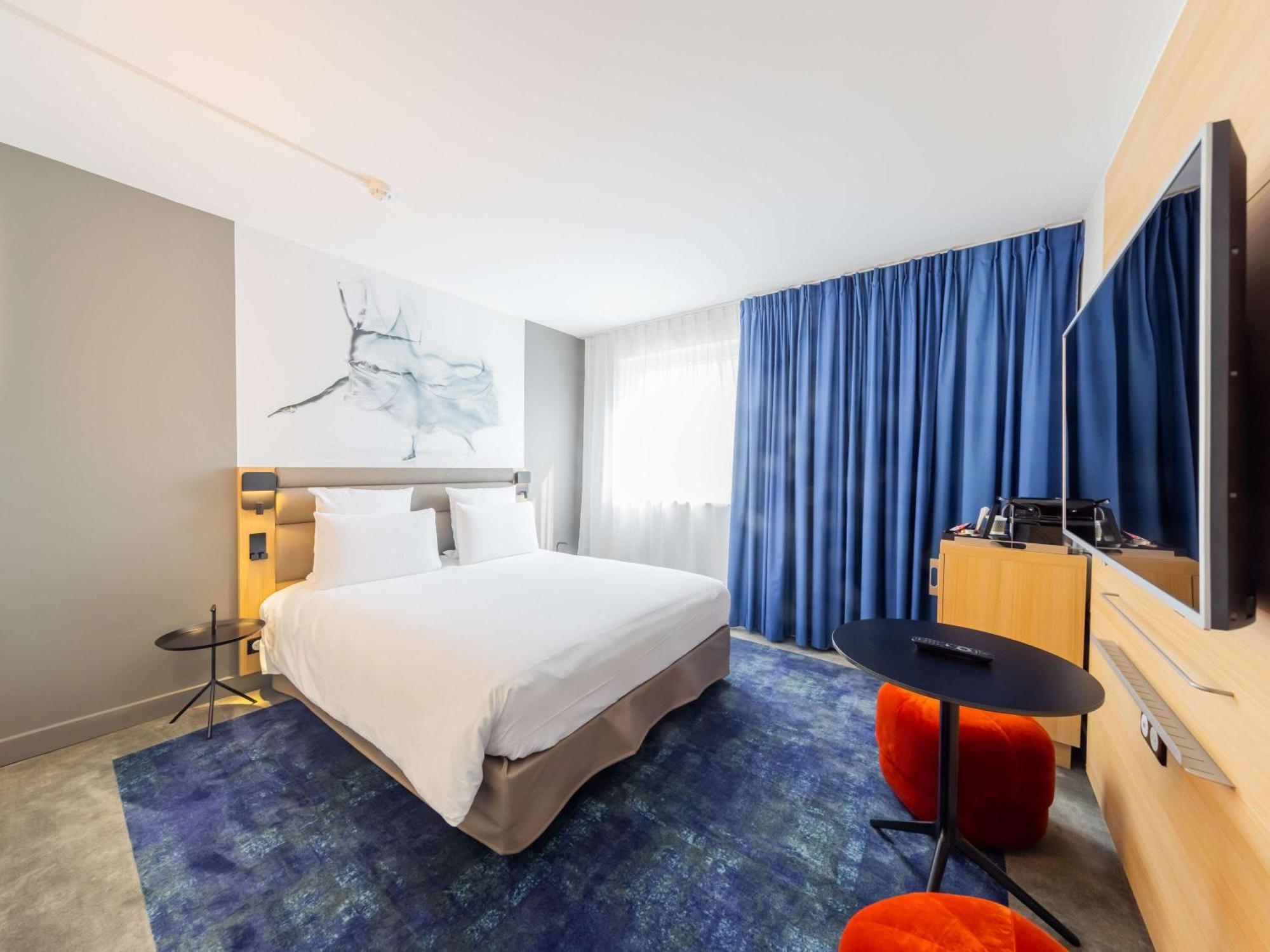 Mercure Paris Massy Gare Tgv Exterior foto
